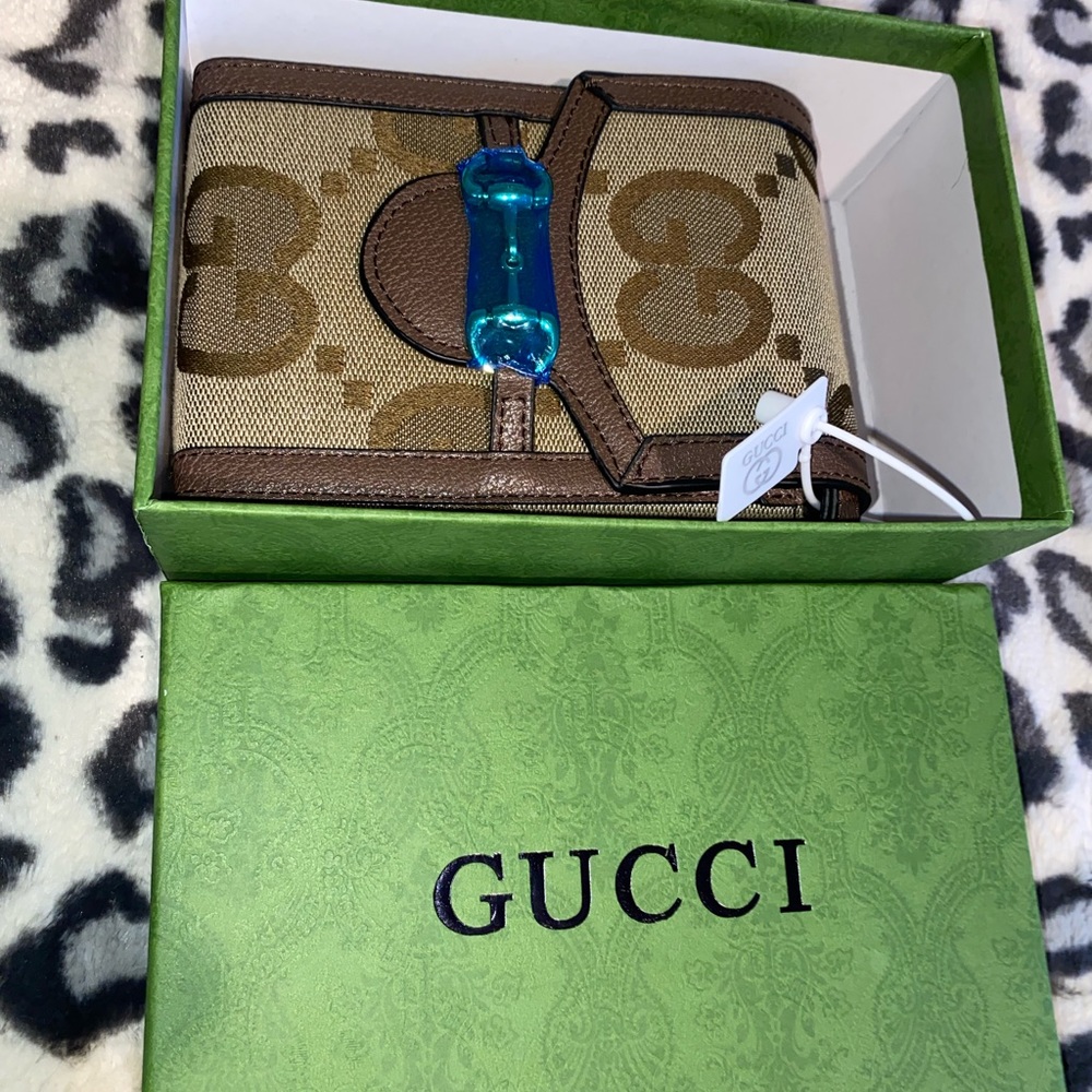 Wallet - Picture 3 of 5